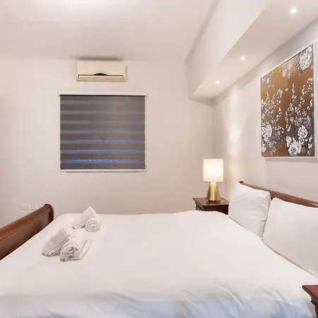 Apartament Charming: 3br Near The By 360 Estates