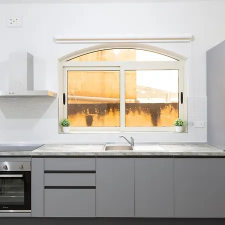 شقة Charming: 3br Near The By 360 Estates *