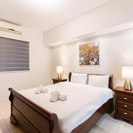 Charming: 3br Near The By 360 Estates شقة سليمة